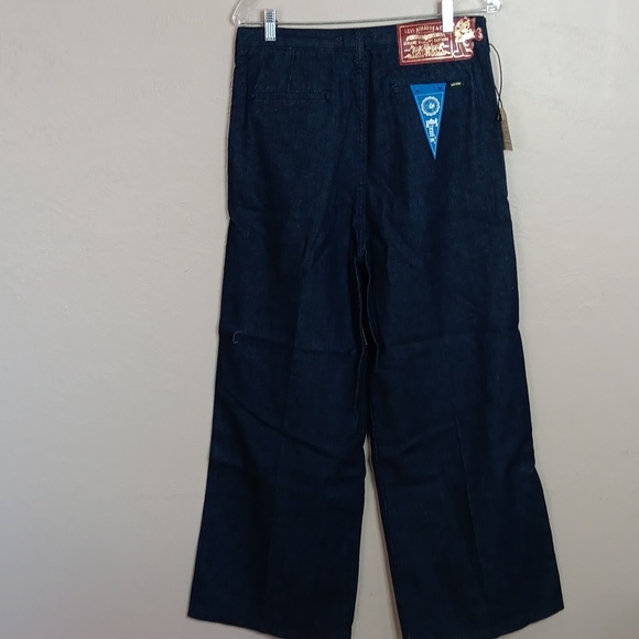 LEVI'S X FELIX THE CAT PLEATED HIGH LOOSE WOMEN'S JEANS Size 30 NWT - Picture 3 of 9